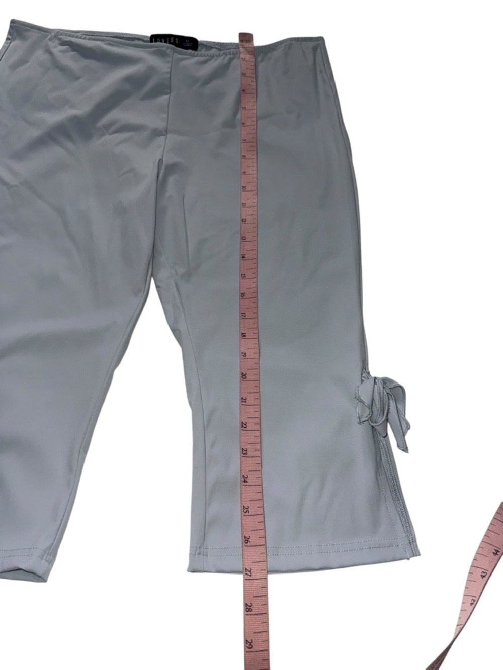 Lioness Coco Capri Light “Smoke” Gray Cropped Bow-Accent Capri Pants Size XL - Picture 7 of 10